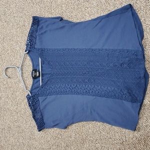 Verve ami Blue Top Size Small